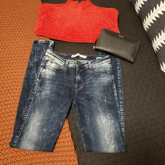 Zara Uniquely Dyed Skinny Jeans - Picture 2 of 10